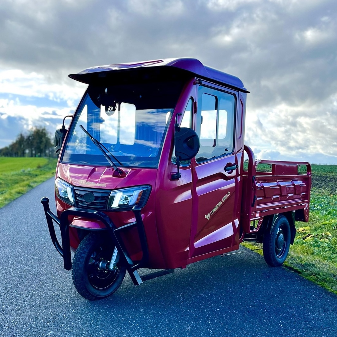 Elektrická tříkolka Leramotors tuk tuk cargo G5 2000W 72V - červena